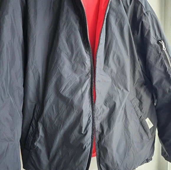 Kuwalla Tee Winter Oversized Reversible Black Red Down Jacket size L - Picture 8 of 11